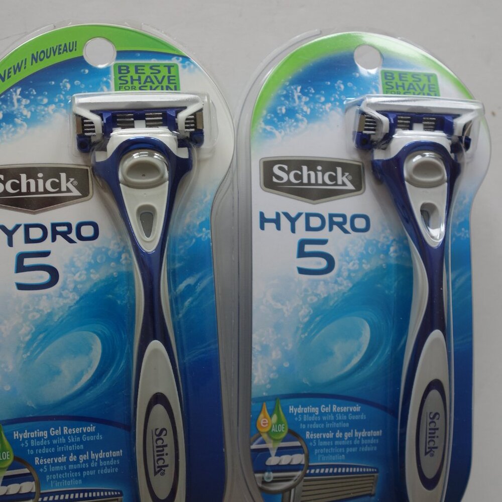 Schick HYDRO 5 BEST SHAVE FOR YOUR SKIN 2 CARTRIDES, 1 RAZOR NEW Set of 2